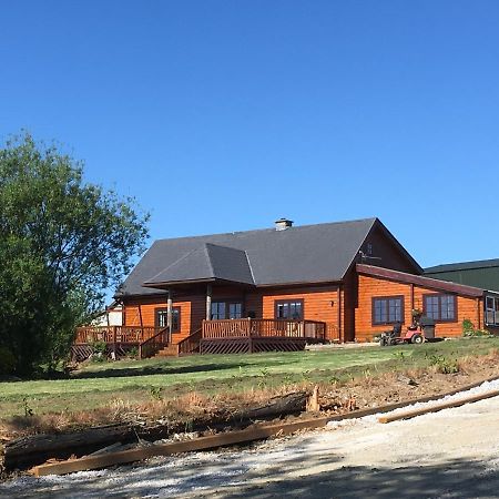 Log House Hideaway Villa Johnswell Exteriör bild